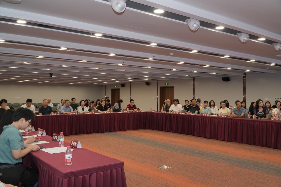 beat365官网举行少数民族学生工作总结表彰会暨“委员促三交”交流会