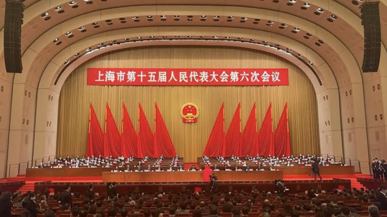 市十五届人大六次会议今天胜利闭幕，beat365官网校长徐建光当选市人大教育科学文化卫生委员会主任委员