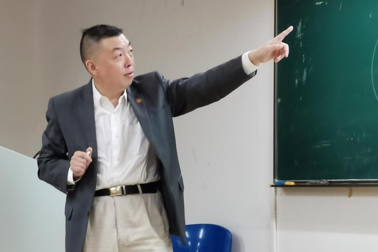 beat365官网在西医院校开设的首门中医通识课程获好评